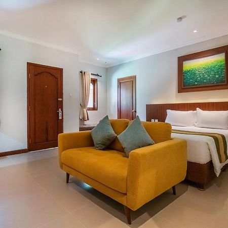 Adi Dharma Hotel Legian Luaran gambar