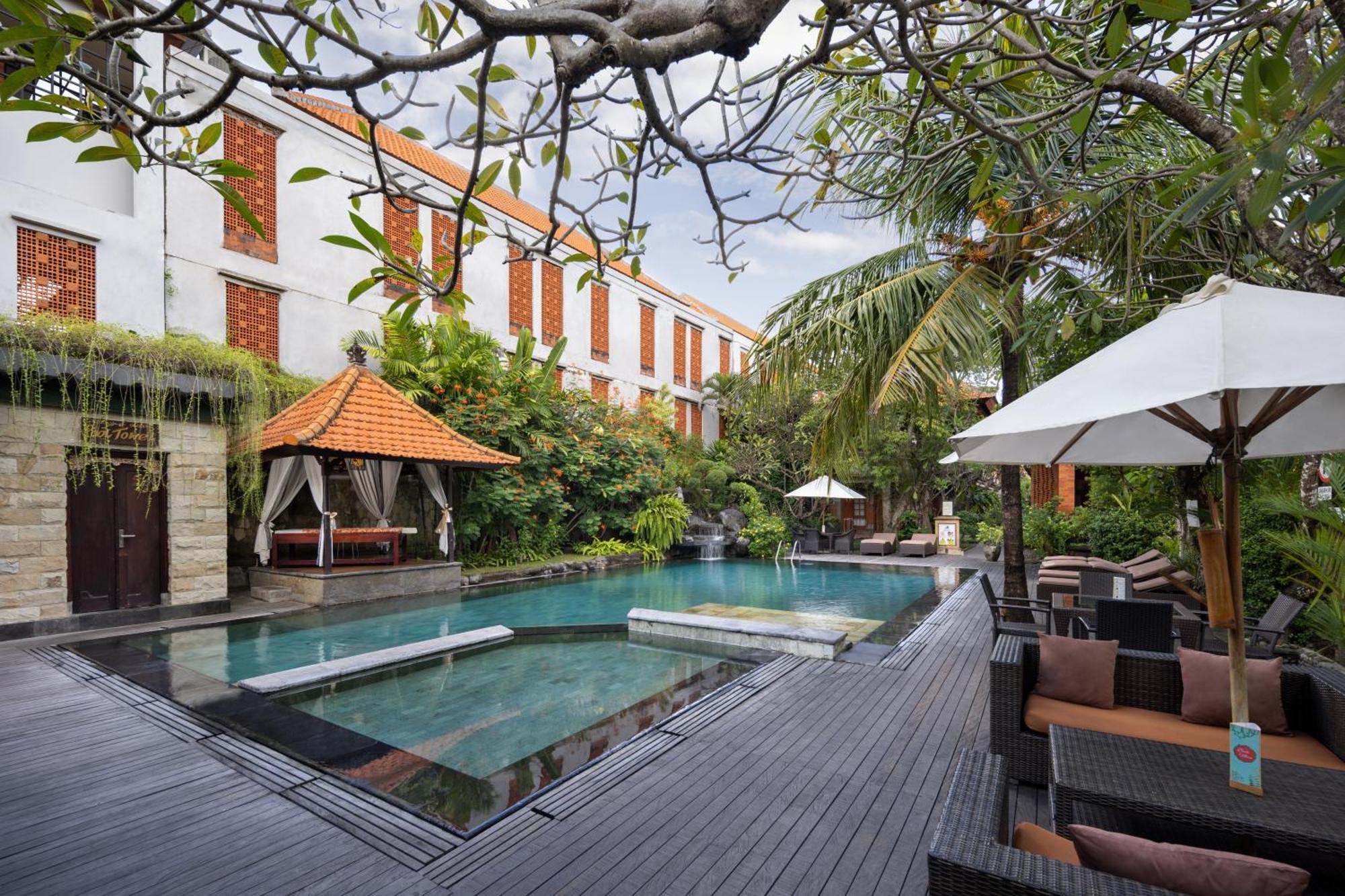 Adi Dharma Hotel Legian Luaran gambar