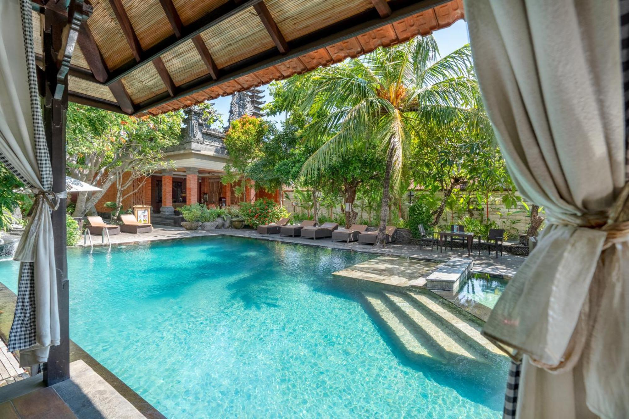 Adi Dharma Hotel Legian Luaran gambar