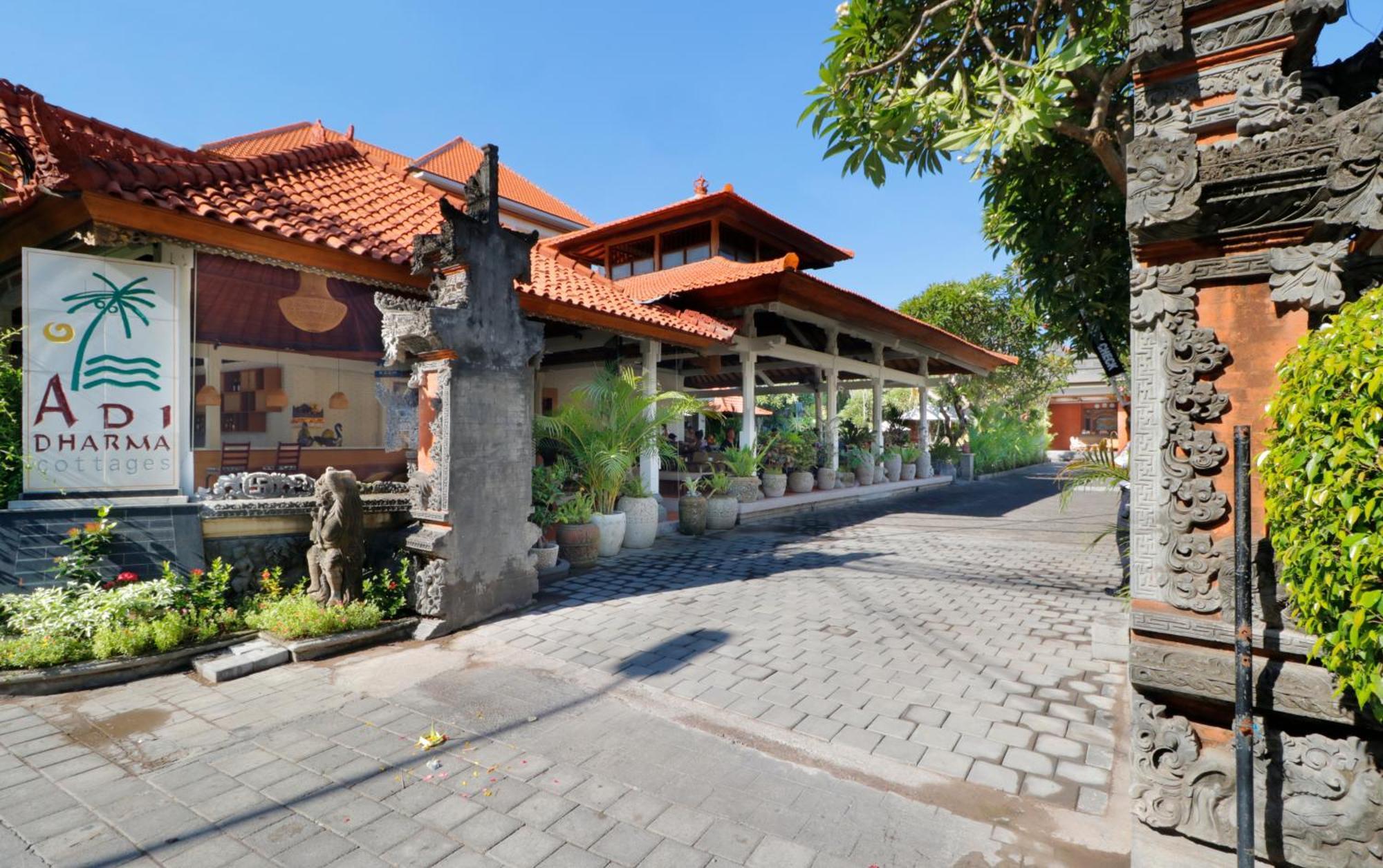 Adi Dharma Hotel Legian Luaran gambar
